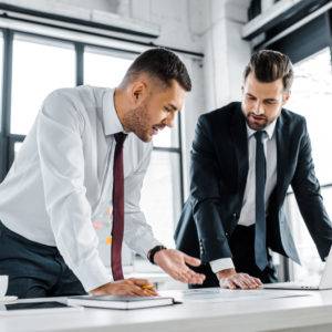 benefits of a standing desk at work