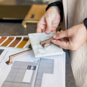 signs you need to replace your kitchen countertop